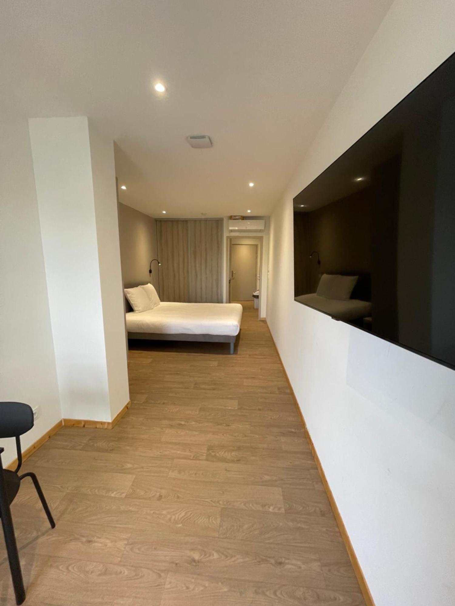 Le Salvador - Appart'Hotel De 18M2 A 44M2 La Talaudiere Dış mekan fotoğraf