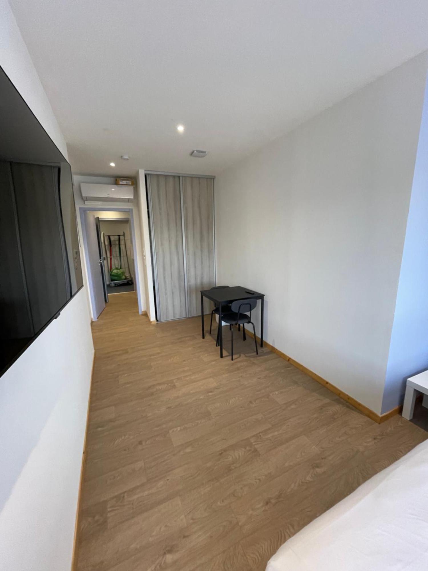 Le Salvador - Appart'Hotel De 18M2 A 44M2 La Talaudiere Dış mekan fotoğraf