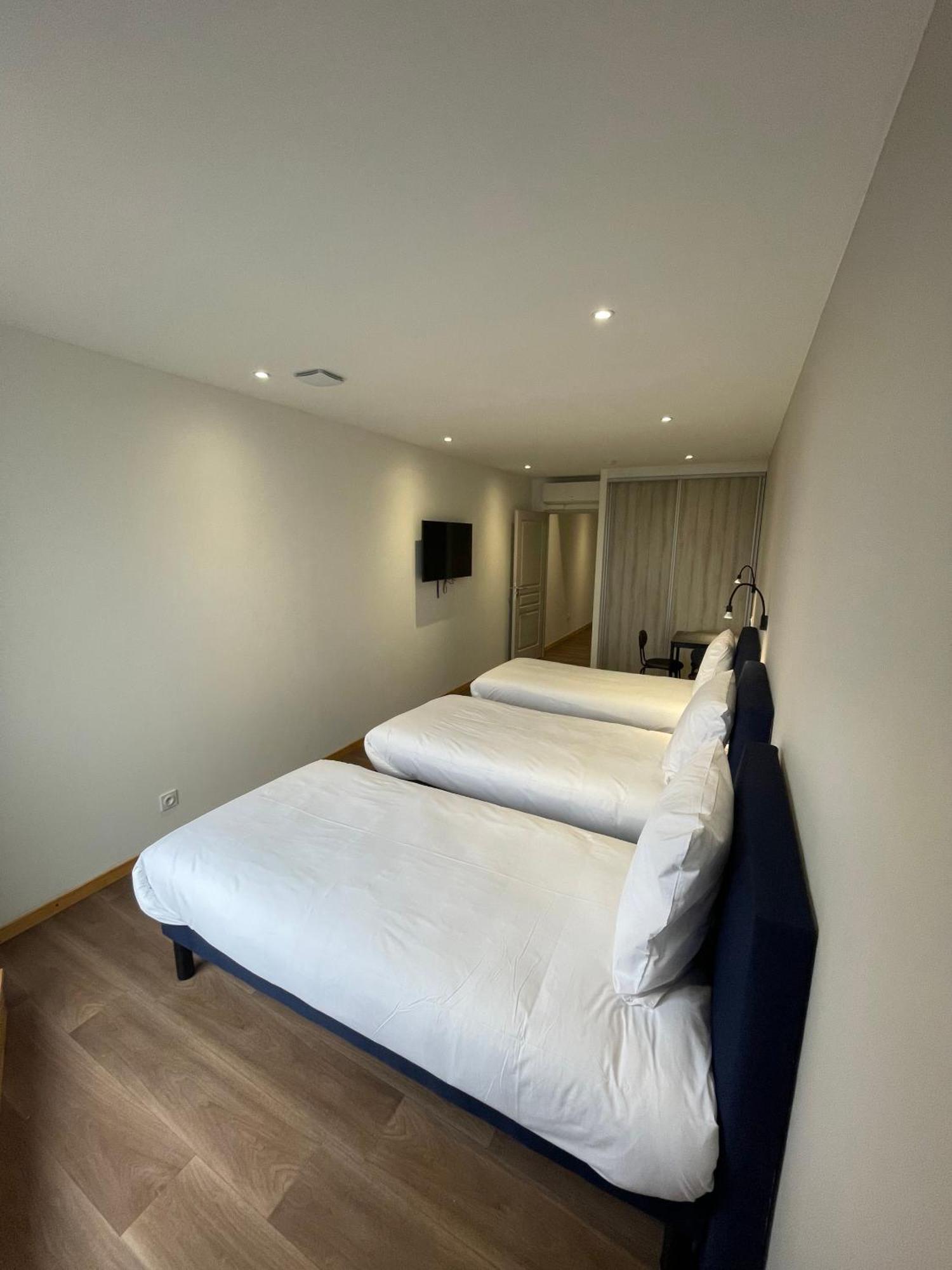 Le Salvador - Appart'Hotel De 18M2 A 44M2 La Talaudiere Dış mekan fotoğraf